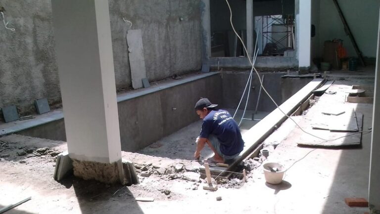 Jasa Renovasi Kolam Renang Bekasi Terbaik