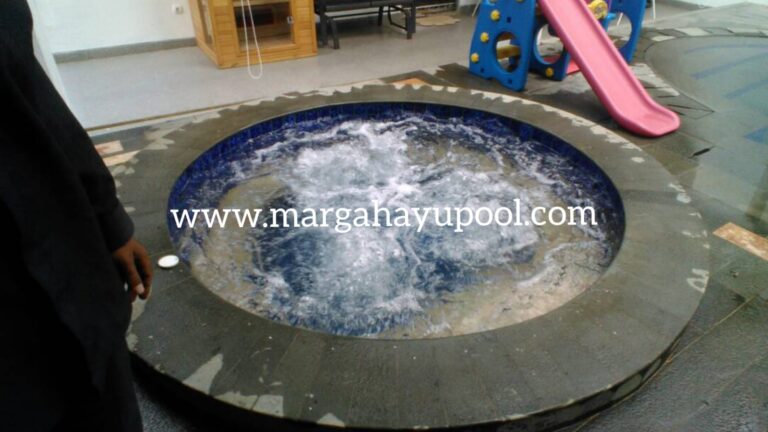 kontraktor kolam jacuzzi