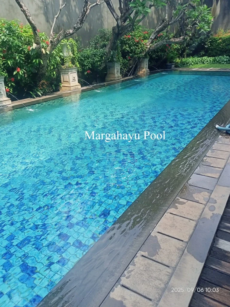Jasa Perawatan Bibir Kolam Renang di Purwakarta