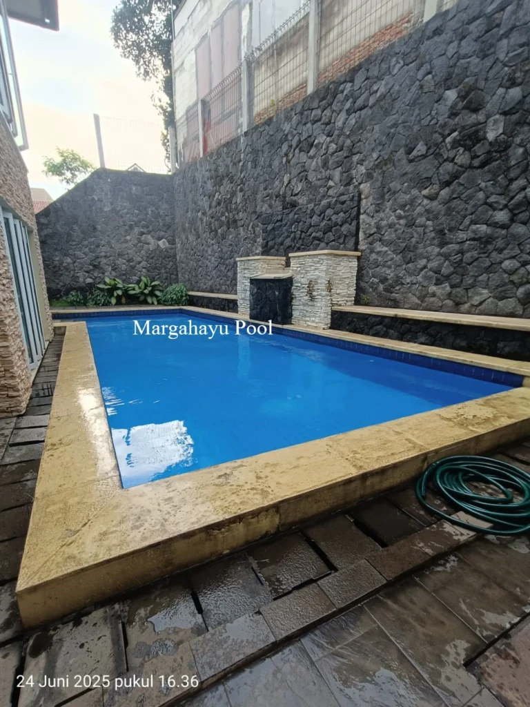 Pesona Alami Batu Alam Untuk Kolam Renang