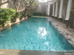 perawatan kolam bsd
